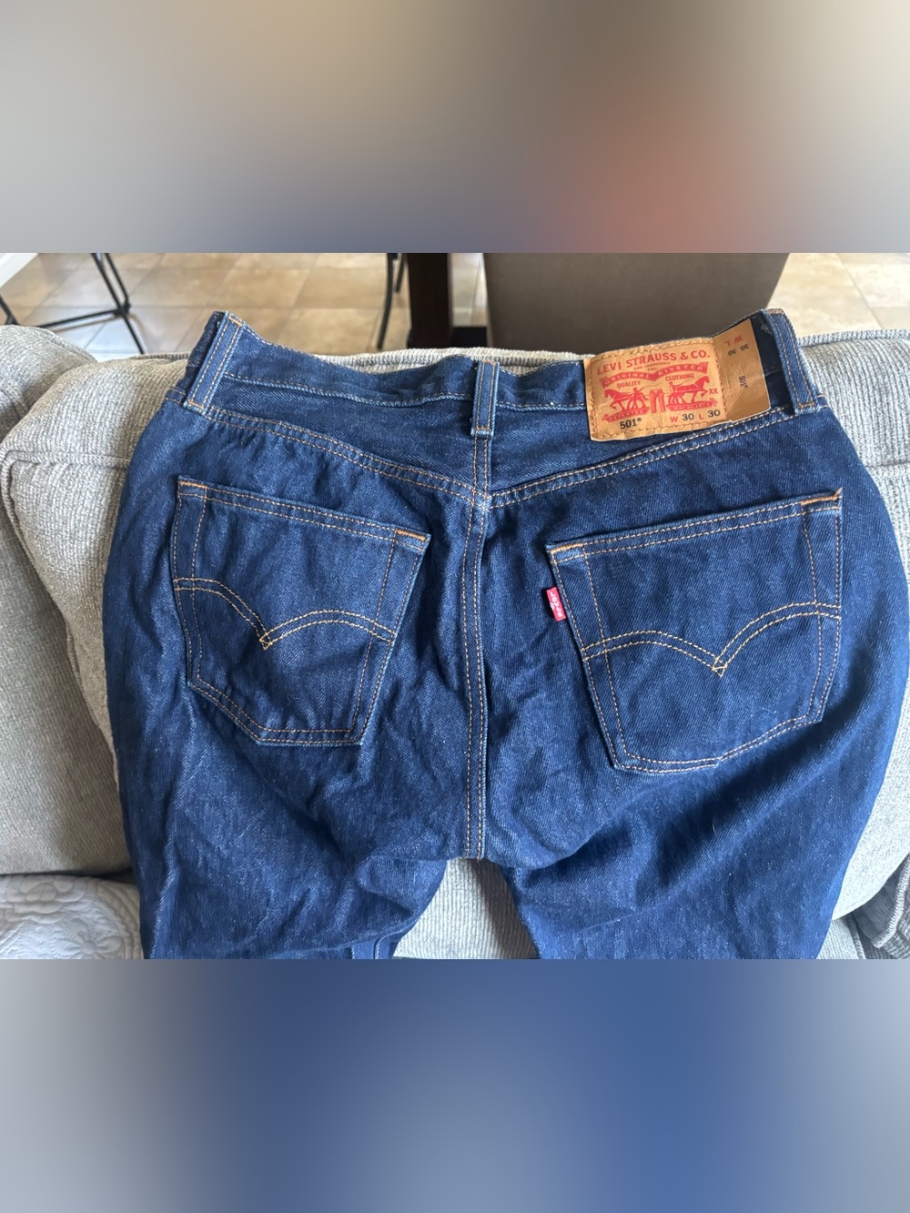 Levi's Men’s Indigo Blue Relaxed Denim Jeans